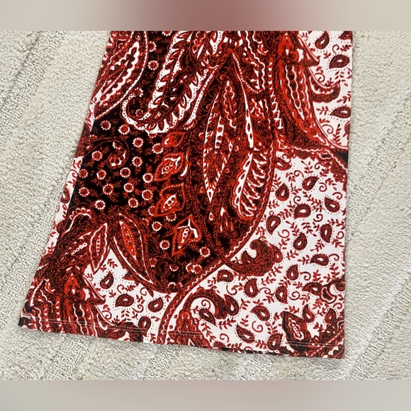 NWOT RVCA Paisley Print Bell Bottom Leggings Sz M Medium - Picture 5 of 11